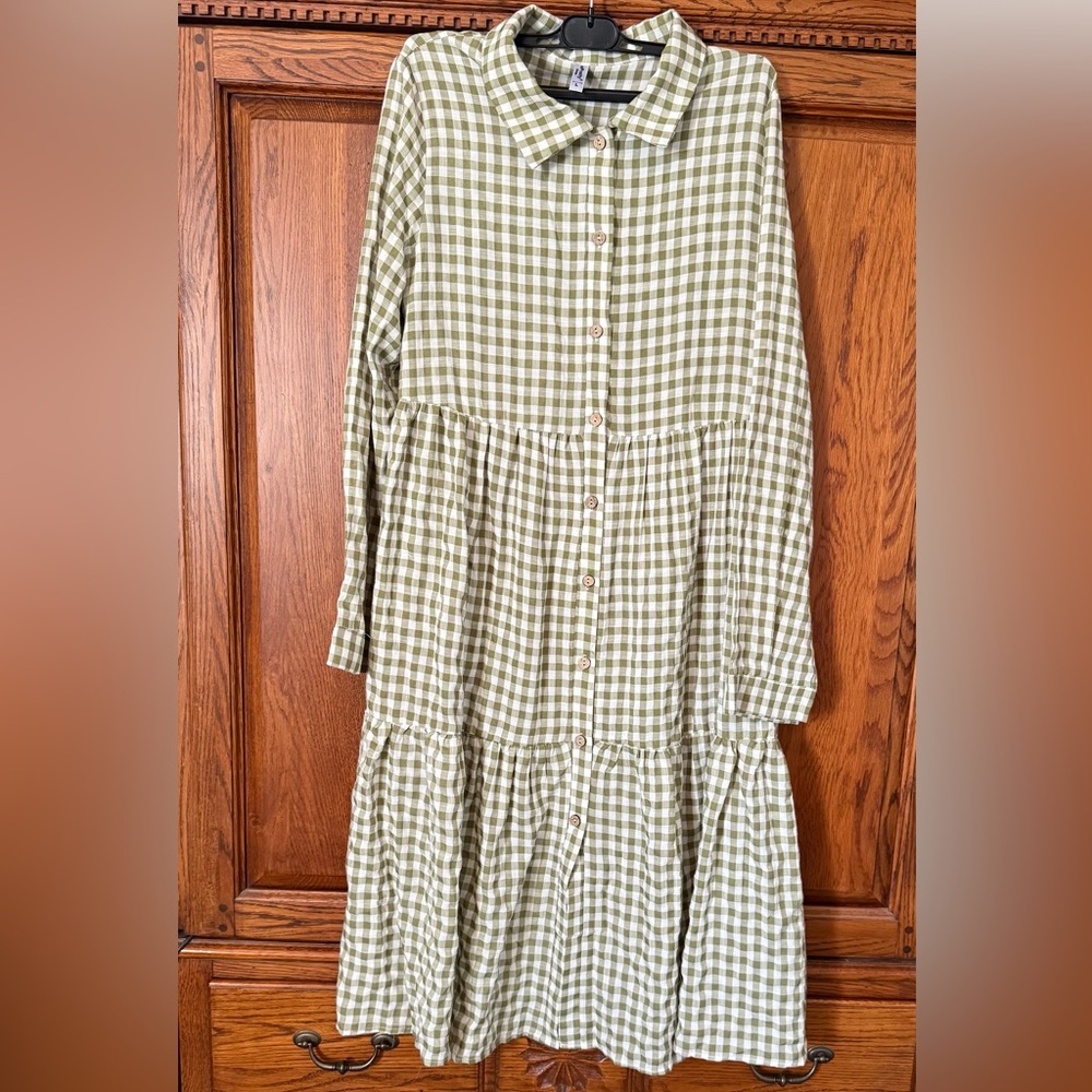 ePretty Green Gingham Long Sleeve Dress